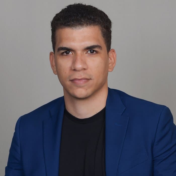 Yoelvis Reyes, instructor de Codingforhealth
